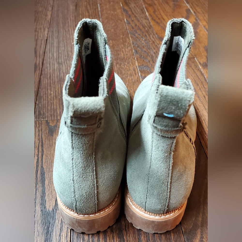 Toms Women's Cleo Boots Color: Dusty Suede Size 9 - Picture 4 of 7